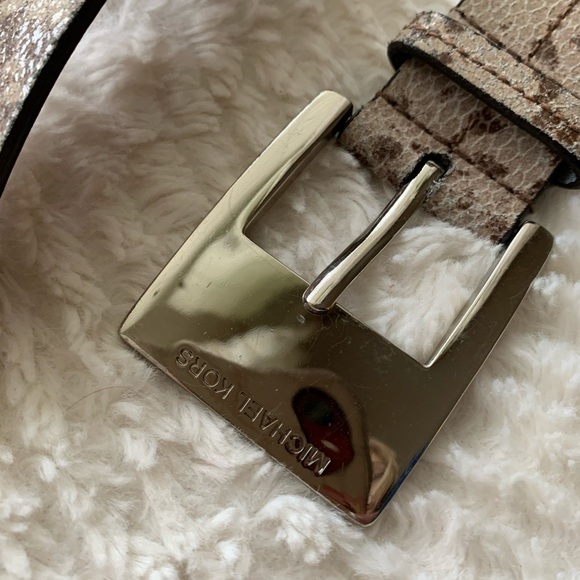 Michael Kors leather belt - Picture 5 of 7